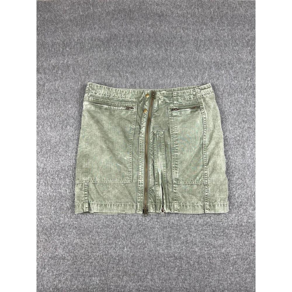 American Eagle Women's Skirt‎ Size 8 Chic Olive Green Zip Front